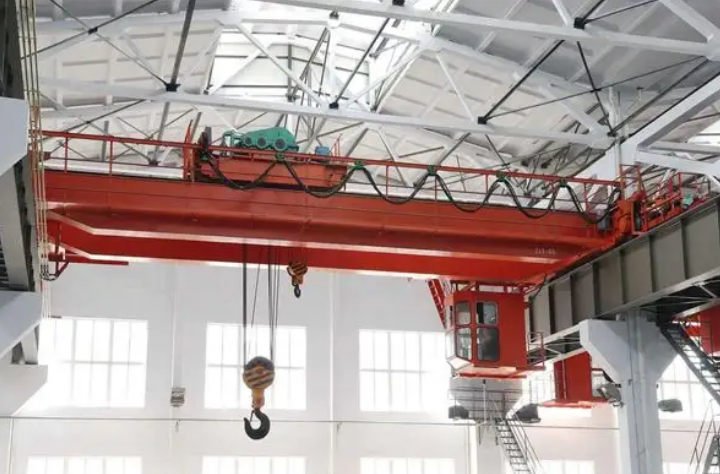 卫华起重机厂家分析单梁起重机的操作规范